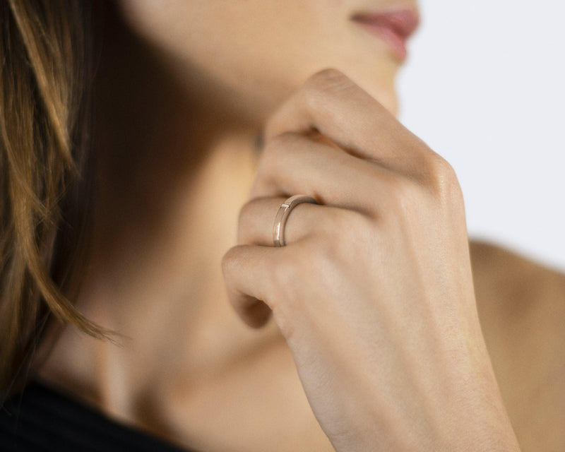 bague ruban 2mm la 5g sertie diamant